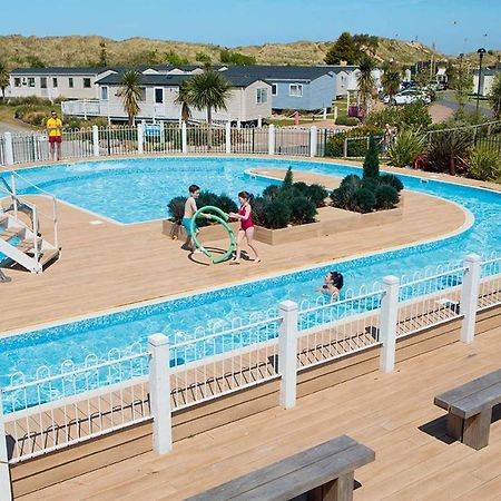 Presthaven Holiday Resort - Direct Access To Beach Prestatyn Ngoại thất bức ảnh